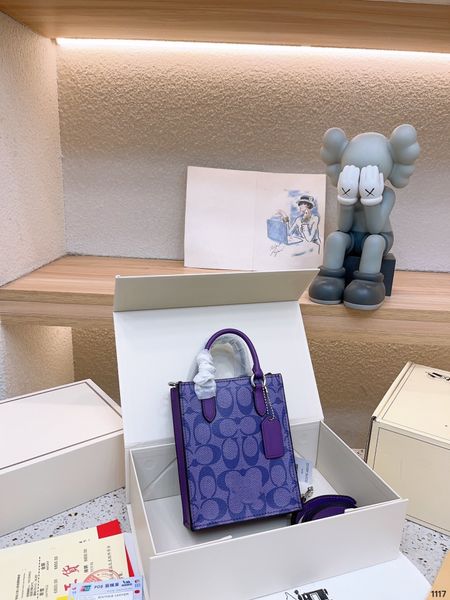 fashion new dempsey mini shopping bag latest upgrade tote piano music package delivery classic shoulder bag joker artifact original fabric l
fashion new dempsey mini shopping bag latest upgrade tote piano music package delivery classic shoulder bag joker artifact original fabric l