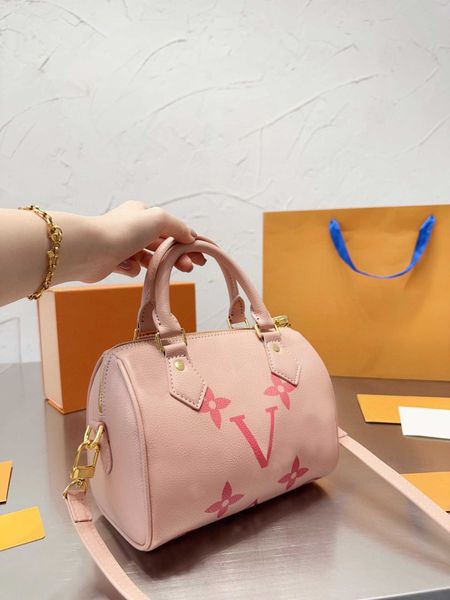 ggly 2023 exquisite handbag fashion simple pillow design shell fashion leather women's print design chain shoulder bag crossbody bag ha, Black
ggly 2023 exquisite handbag fashion simple pillow design shell fashion leather women's print design chain shoulder bag crossbody bag ha, Black