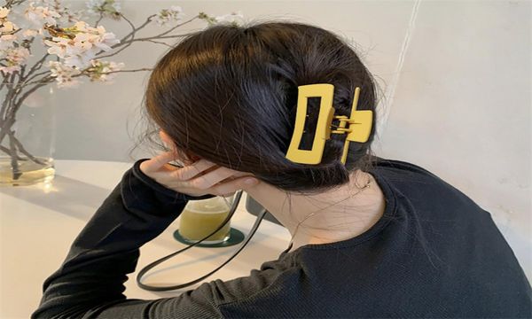 length 10 cm women large size square shape hair clamp clip hollow out pure color plastic hair claws clips europe lady ponytail scr7988228, Slivery;golden
length 10 cm women large size square shape hair clamp clip hollow out pure color plastic hair claws clips europe lady ponytail scr7988228, Slivery;golden