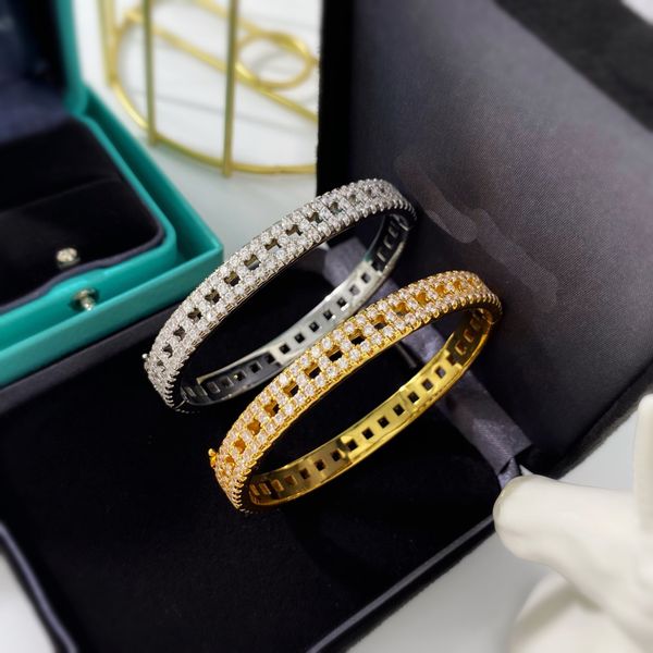 luxury chain designer bracelet ring t series bamboo for women charm bracelet geometric lines with distinct letters length 17cm jewelry chain, Black
luxury chain designer bracelet ring t series bamboo for women charm bracelet geometric lines with distinct letters length 17cm jewelry chain, Black