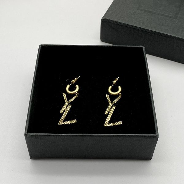 stud earrings women jewelry y letter earring designer fashion baroque earrings for woman love gold geometric luxury hoop women studs jewelry, Golden;silver
stud earrings women jewelry y letter earring designer fashion baroque earrings for woman love gold geometric luxury hoop women studs jewelry, Golden;silver