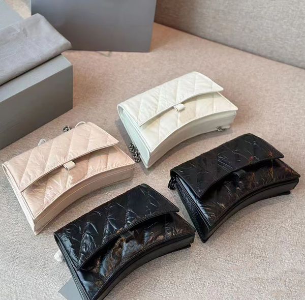 7a designer bag genuine leather hourglass bag tote bags crocodile pattern shoulder bag half moon crossbody clutch flap chain handbags letter
7a designer bag genuine leather hourglass bag tote bags crocodile pattern shoulder bag half moon crossbody clutch flap chain handbags letter