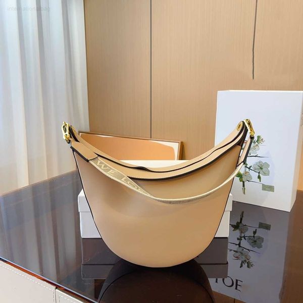 luna underarm bag designer the tote bag mini bag luxury bags loewees lucky bag handbag shoulder bag leather crossbody bag women totes design
luna underarm bag designer the tote bag mini bag luxury bags loewees lucky bag handbag shoulder bag leather crossbody bag women totes design