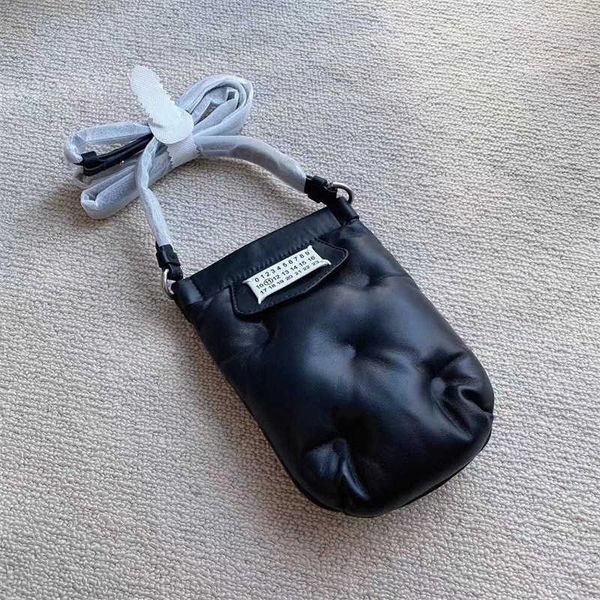 magira new margiela mobile phone bag sheepskin one shoulder messenger bag leather fashion bag for men and women
magira new margiela mobile phone bag sheepskin one shoulder messenger bag leather fashion bag for men and women