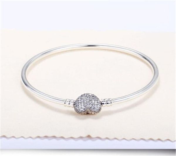 authentic 925 sterling silver bracelet clear cubic zirconia fits european pan style jewelry charms beads 590787cz with original 5267511, Golden;silver
authentic 925 sterling silver bracelet clear cubic zirconia fits european pan style jewelry charms beads 590787cz with original 5267511, Golden;silver