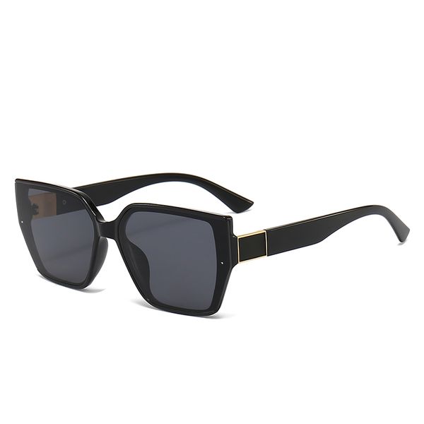 Polarized Sunglasses Top Luxury Designer Women Men Fashion Goggles High Quality Ladies Glasses Frame Sunglasses with Case
Polarized Sunglasses Top Luxury Designer Women Men Fashion Goggles High Quality Ladies Glasses Frame Sunglasses with Case