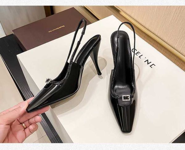 sandals new square-headed women's high-heeled shoes with black patent leather thin heels single shoes one-line headband sandals 230626
sandals new square-headed women's high-heeled shoes with black patent leather thin heels single shoes one-line headband sandals 230626