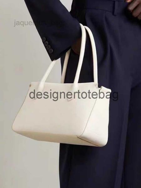 the row designer bags original single retro genuine leather short handle tote fashionable and casual large capacity underarm for women handb
the row designer bags original single retro genuine leather short handle tote fashionable and casual large capacity underarm for women handb