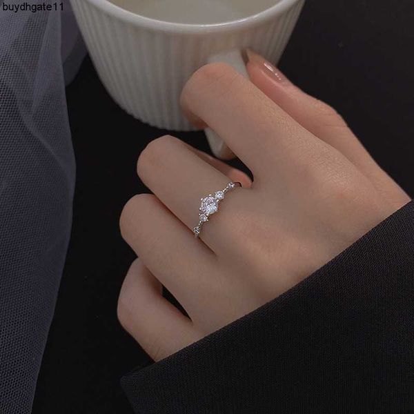 fashion accessories 925 silver plated ring designed by female minority high-end wedding imitation diamond luxury qixi gift propose to girlfr
fashion accessories 925 silver plated ring designed by female minority high-end wedding imitation diamond luxury qixi gift propose to girlfr