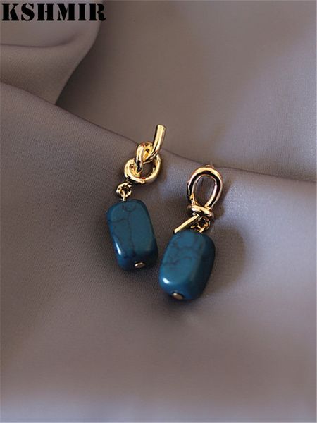 stud kshmir earrings lake blue stone rope art bright gold temperament asymmetrical earrings 230714, Golden;silver
stud kshmir earrings lake blue stone rope art bright gold temperament asymmetrical earrings 230714, Golden;silver