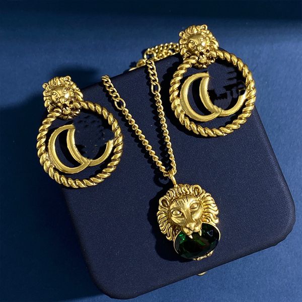 luxury design gold chain classic fashion lion head necklace hoop earrings retro emerald earring couple chains necklace sets designer jewelry, Black
luxury design gold chain classic fashion lion head necklace hoop earrings retro emerald earring couple chains necklace sets designer jewelry, Black