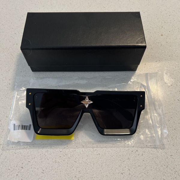 luxury cyclone millionaires sunglasses man women full frame vintage designer millionaire sun glasses men black made in italy, White;black
luxury cyclone millionaires sunglasses man women full frame vintage designer millionaire sun glasses men black made in italy, White;black