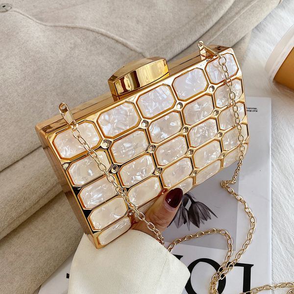 evening bags luxury female bag block designer crossbody for women 2023 trend shoulder wedding party clutch purses bolsos 230714
evening bags luxury female bag block designer crossbody for women 2023 trend shoulder wedding party clutch purses bolsos 230714