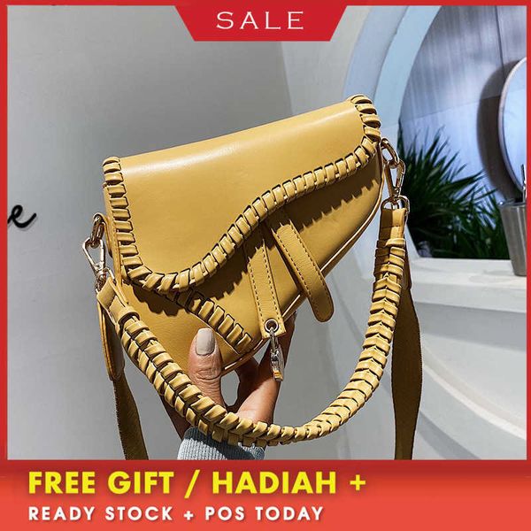 women's design bags 2023 bag autumn new fashion one shoulder crossbody personalized saddle korean edition solid color art trendy women
women's design bags 2023 bag autumn new fashion one shoulder crossbody personalized saddle korean edition solid color art trendy women