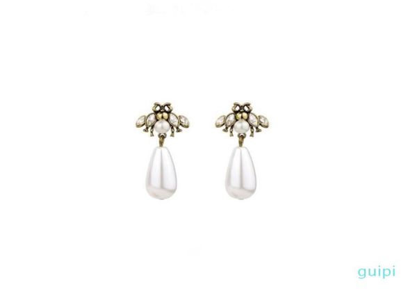 women brand fashion cute crystal bees stud earrings female vintage pearl earrings enamel animal jewelry wedding brincos accessorie3555066, Golden;silver
women brand fashion cute crystal bees stud earrings female vintage pearl earrings enamel animal jewelry wedding brincos accessorie3555066, Golden;silver