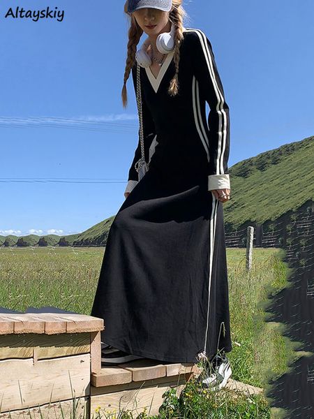 urban dresses ulzzang ankle-length dress women autumn black vintage ins simple y2k temperament v-neck korean preppy style young girls 230713, White;black
urban dresses ulzzang ankle-length dress women autumn black vintage ins simple y2k temperament v-neck korean preppy style young girls 230713, White;black