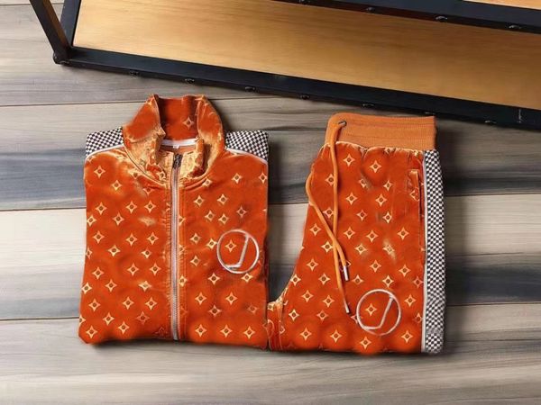 2023 new designers mens tracksuits fashion brand men running track suit spring autumn men's two-piece sportswear casual style suits 10, Gray
2023 new designers mens tracksuits fashion brand men running track suit spring autumn men's two-piece sportswear casual style suits 10, Gray