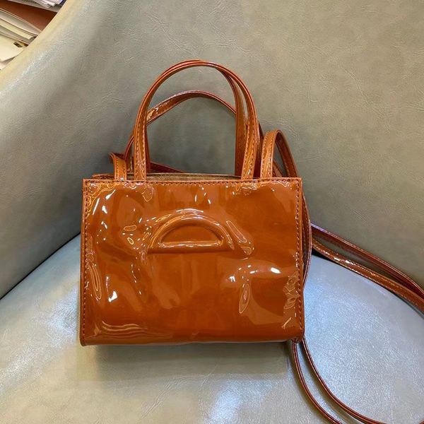 designer bag hobo bag armpit bags handbag shoulder bag underarm bag classic leather fashion bag boutique bag metal buckle perfect restore wi
designer bag hobo bag armpit bags handbag shoulder bag underarm bag classic leather fashion bag boutique bag metal buckle perfect restore wi
