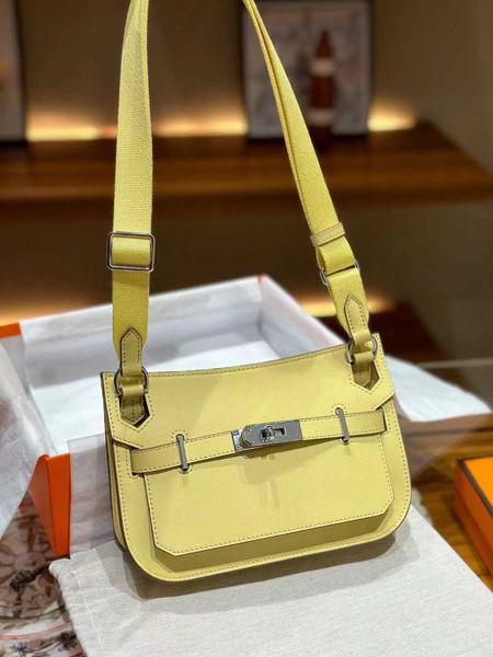 totes handbag jypsieres h ermss s bag 2023 mini saddle bag shoulder leather underarm women's mini bagqq
totes handbag jypsieres h ermss s bag 2023 mini saddle bag shoulder leather underarm women's mini bagqq