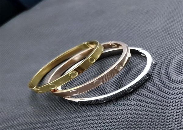 love bangle mens bracelet luxury designer jewelry fashion screw wedding non tarnish femme cjeweler christmas day gift yellow gold 8564025, Black
love bangle mens bracelet luxury designer jewelry fashion screw wedding non tarnish femme cjeweler christmas day gift yellow gold 8564025, Black