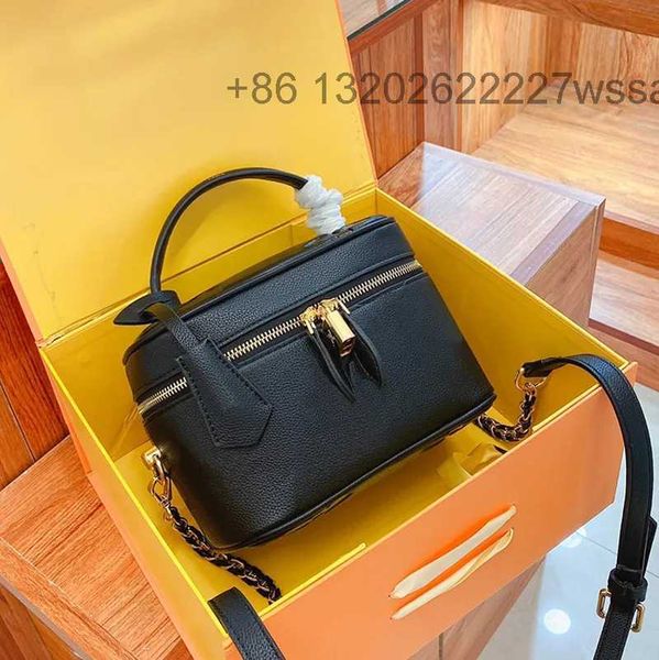 m42265 m45165 vanity cosmetic wash bags luxury designer genuine leather women's mens crossbody with shoulder strap wallet pouch handle
m42265 m45165 vanity cosmetic wash bags luxury designer genuine leather women's mens crossbody with shoulder strap wallet pouch handle