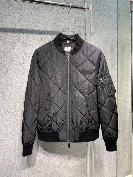 autumn winter new designer jacket fashion baseball collar cotton coat luxury plaid sewing design classic brand mens jacket, Black;brown
autumn winter new designer jacket fashion baseball collar cotton coat luxury plaid sewing design classic brand mens jacket, Black;brown