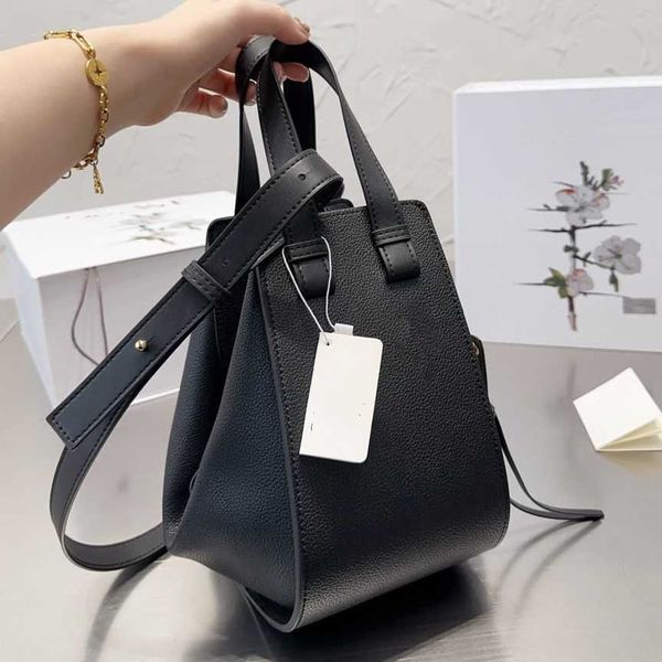 lychee designer classic bag bags lady purse skin hammock loewz 2023 strap shoulder tote with pattern calf casual versatile carrying capacity
lychee designer classic bag bags lady purse skin hammock loewz 2023 strap shoulder tote with pattern calf casual versatile carrying capacity