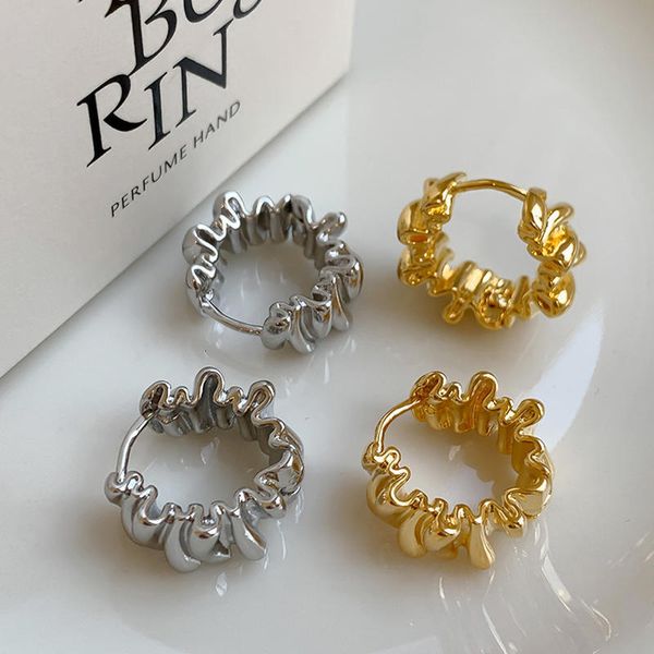 stud irregular wavy pleated earrings for women retro trendy copper metal design simple temperament senior fashion jewelry 230714, Golden;silver
stud irregular wavy pleated earrings for women retro trendy copper metal design simple temperament senior fashion jewelry 230714, Golden;silver