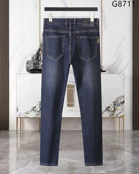 2023 men women designer pant emboss letters denim jeans zipper hems pocket spring summer casual pants blue 29-42
2023 men women designer pant emboss letters denim jeans zipper hems pocket spring summer casual pants blue 29-42