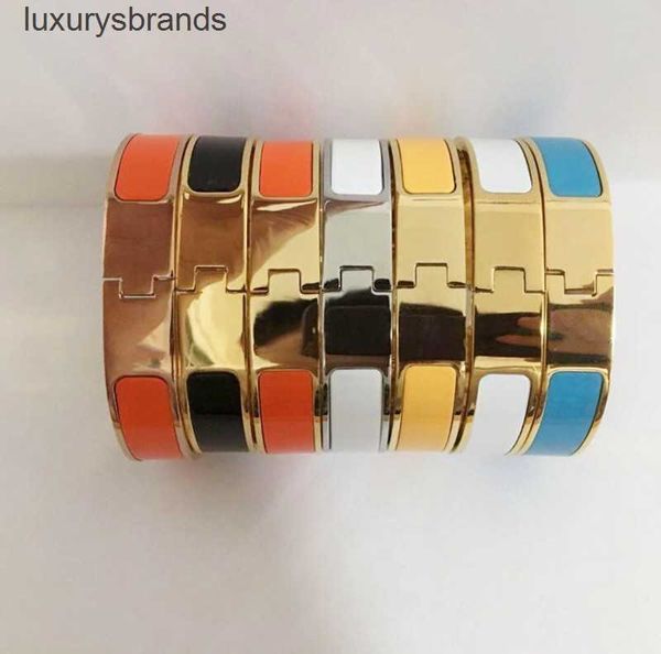 designer design letter buckle bangle women men enamel jewelry rose gold silver opening bracelets love color bangles with original velvet bag, Black
designer design letter buckle bangle women men enamel jewelry rose gold silver opening bracelets love color bangles with original velvet bag, Black