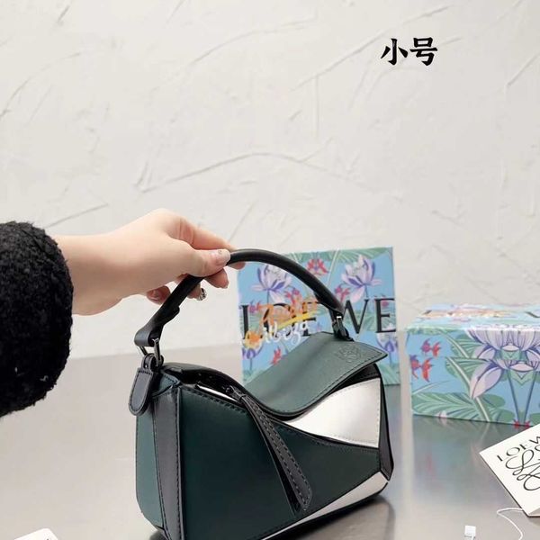 fashion critical bag puzzle lady colors purse geometric loewz cute designer 20*14cm bags girl mini celebrate classic same ig spain tote purs
fashion critical bag puzzle lady colors purse geometric loewz cute designer 20*14cm bags girl mini celebrate classic same ig spain tote purs