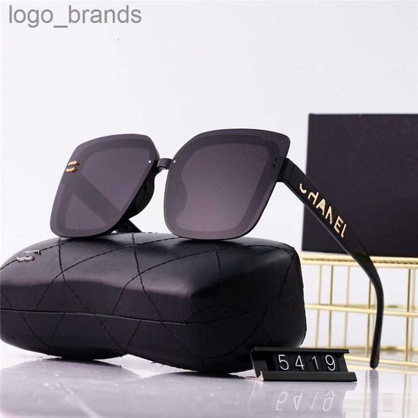 designer sunglasses for women and men fashion model special uv 400 protection letter big leg double beam frame outdoor brands design alloy d, White;black
designer sunglasses for women and men fashion model special uv 400 protection letter big leg double beam frame outdoor brands design alloy d, White;black