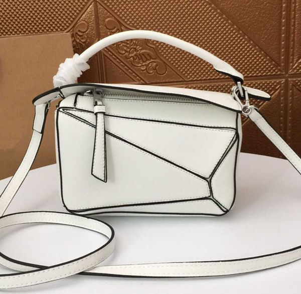 high grade luxury women's puzzle geometric shoulder bag designer handbag crossbody bag fashion contrast colored fabric withs
high grade luxury women's puzzle geometric shoulder bag designer handbag crossbody bag fashion contrast colored fabric withs