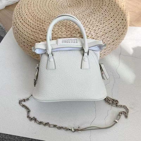 margiela designer bag small niche design magilla mm6 shell wrapped leather cowhide portable shoulder crossbody bag trendy
margiela designer bag small niche design magilla mm6 shell wrapped leather cowhide portable shoulder crossbody bag trendy