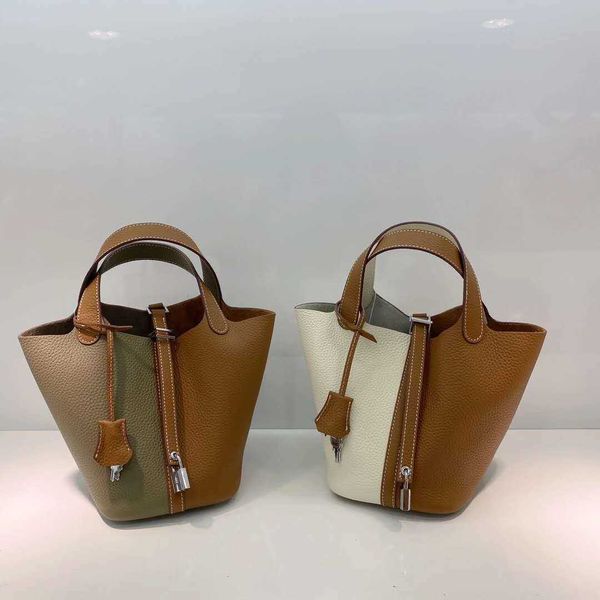 luxury designer bag picotin lock 2023 new layer cowhide colored vegetable basket lychee pattern genuine leather women's handbag fashion
luxury designer bag picotin lock 2023 new layer cowhide colored vegetable basket lychee pattern genuine leather women's handbag fashion