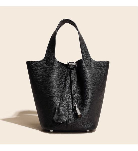 luxury designer bag picotin lock layer cowhide vegetable basket genuine leather women's bag togo niche design high-end fashion handbag
luxury designer bag picotin lock layer cowhide vegetable basket genuine leather women's bag togo niche design high-end fashion handbag
