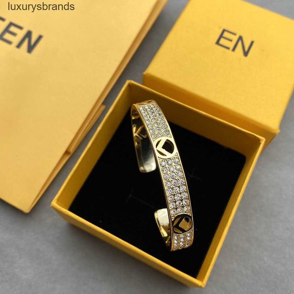designer bracelets luxury bracelets for women classic brand rose gold bracelets openings with diamonds fashion jewelry new style personalize, Black
designer bracelets luxury bracelets for women classic brand rose gold bracelets openings with diamonds fashion jewelry new style personalize, Black
