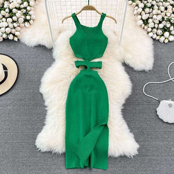 fashion suspender dress summer design sense niche waist hollow out slit knitted sheath, Black;gray
fashion suspender dress summer design sense niche waist hollow out slit knitted sheath, Black;gray