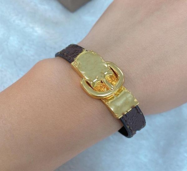 gold fashion leather bracelet for woman gold buckle black leather bracelet couple jewelry charm bracelet supply6553396
gold fashion leather bracelet for woman gold buckle black leather bracelet couple jewelry charm bracelet supply6553396