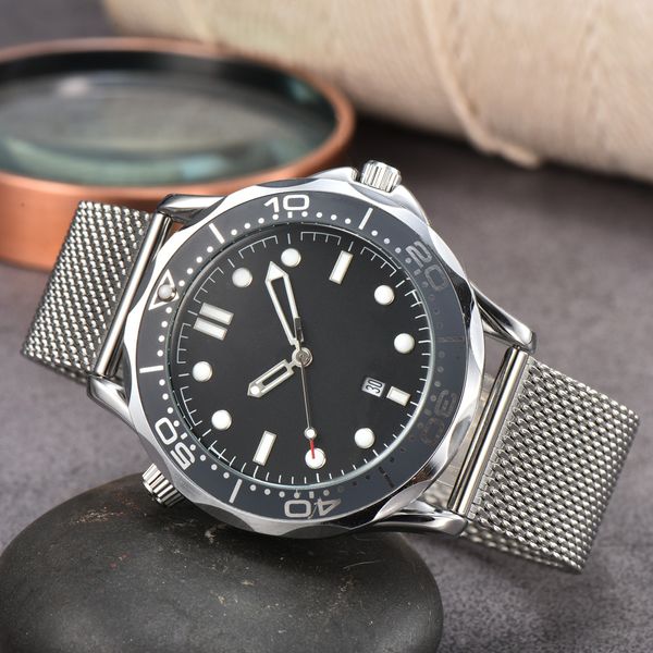 all dials working automatic date men watches luxury fashion fabric band quartz movement clock leisure wrist watch flower, Slivery;golden
all dials working automatic date men watches luxury fashion fabric band quartz movement clock leisure wrist watch flower, Slivery;golden