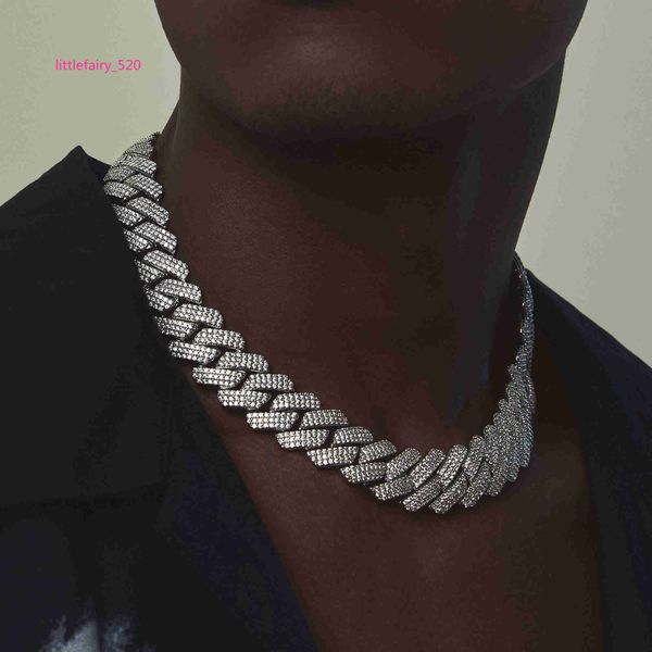 pendant necklaces luxury high end jewelry 14mm iced out moissanite hip hop style silver 925 gold plated cuban link chain necklace
pendant necklaces luxury high end jewelry 14mm iced out moissanite hip hop style silver 925 gold plated cuban link chain necklace