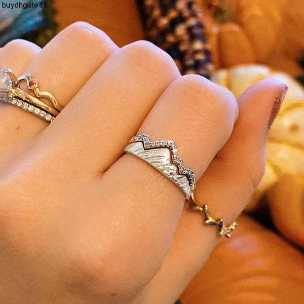 fashion accessories selling personalized mountain peak micro inlaid zirconium water wave ring fashion simple and versatile women's tren, Silver
fashion accessories selling personalized mountain peak micro inlaid zirconium water wave ring fashion simple and versatile women's tren, Silver