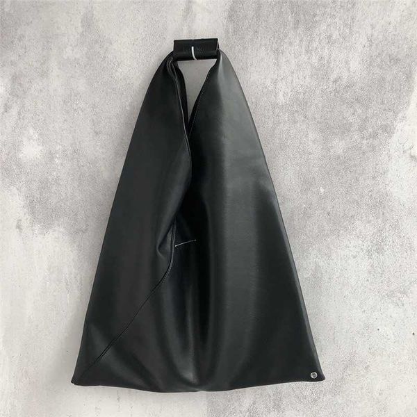 margiela margiela style mm6 niche design triangle tote bag for women's fashion portable shoulder bag large underarm bag
margiela margiela style mm6 niche design triangle tote bag for women's fashion portable shoulder bag large underarm bag
