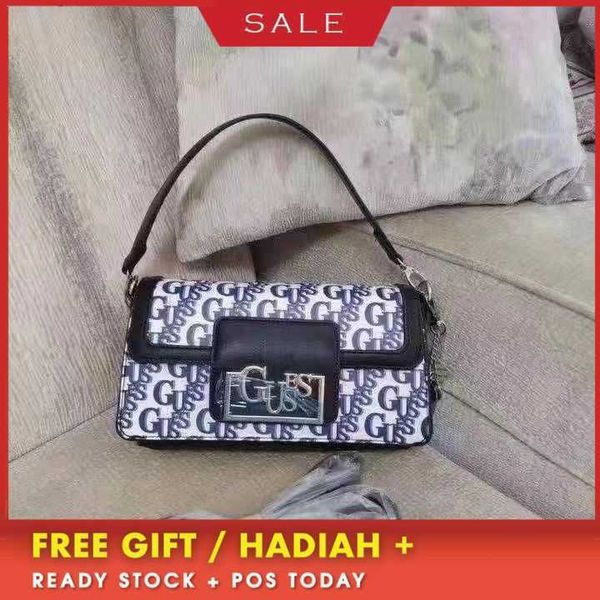 women's design bags gs gus home summer new bag fashion color matching shoulder brand stick versatile crossbody evening clutches
women's design bags gs gus home summer new bag fashion color matching shoulder brand stick versatile crossbody evening clutches