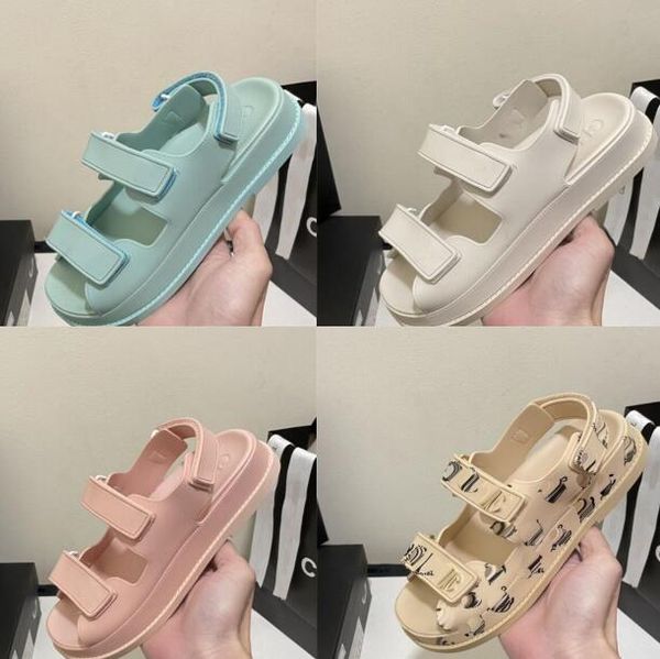 dad r women casual sandals quilted padded leather sandals luxury thick bottom non-slip soft bottom fashion outdoors beach slippers, Black
dad r women casual sandals quilted padded leather sandals luxury thick bottom non-slip soft bottom fashion outdoors beach slippers, Black