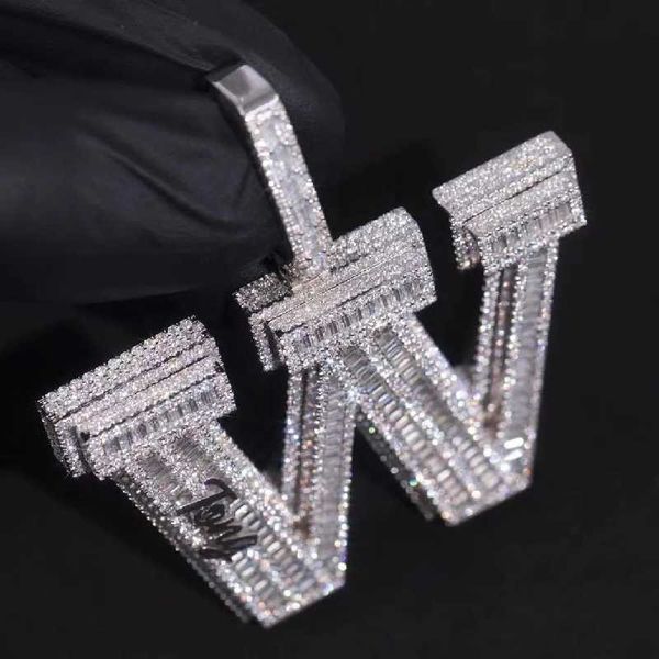 925 sterling silver two layer initial letter pendant moissanite diamond iced out hip hop custom charm baguette pendant
925 sterling silver two layer initial letter pendant moissanite diamond iced out hip hop custom charm baguette pendant