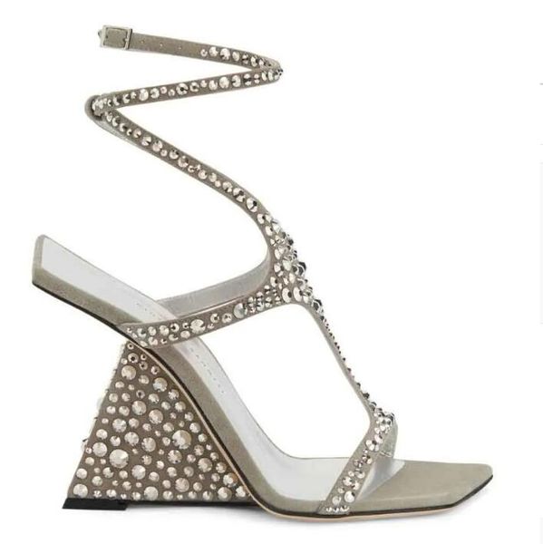 luxury women tutankamon crystal sandals shoes crossed strap high heels all-over matching rhinestone embroidery lady party wedding pumps eu35, Black
luxury women tutankamon crystal sandals shoes crossed strap high heels all-over matching rhinestone embroidery lady party wedding pumps eu35, Black
