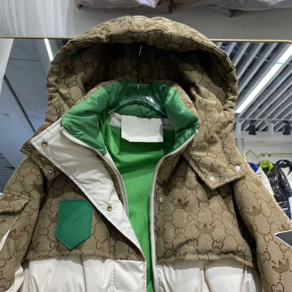 autumn and winter women's hooded and receive waist down coat, pattern splicing style fashion, waist slimming design, detachable hat., Black
autumn and winter women's hooded and receive waist down coat, pattern splicing style fashion, waist slimming design, detachable hat., Black