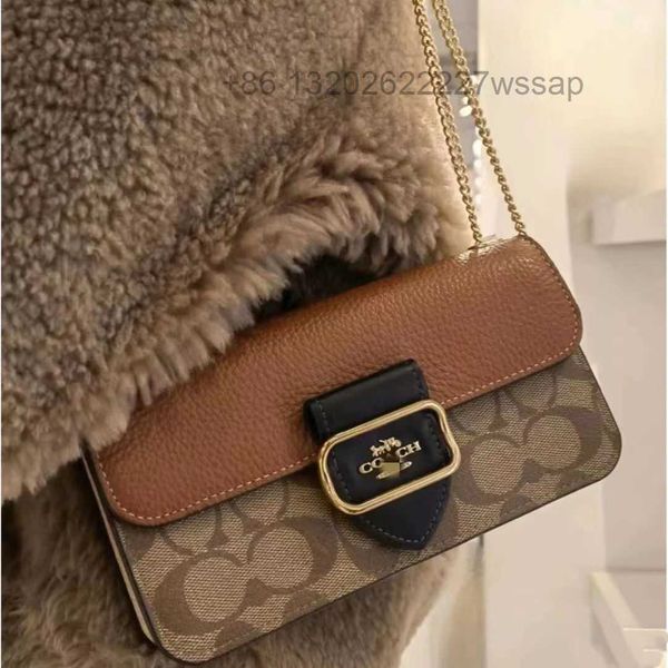 2023 new flip women's bag riveted one shoulder crossbody small chain european and american fashion square
2023 new flip women's bag riveted one shoulder crossbody small chain european and american fashion square