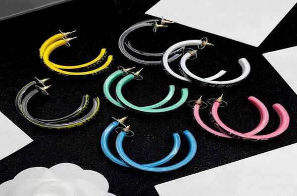 2022 c letters brand luxury stud earrings candy colorful acrylic semicircle circle designer earring ear rings party jewelry gift6068601, Golden;silver
2022 c letters brand luxury stud earrings candy colorful acrylic semicircle circle designer earring ear rings party jewelry gift6068601, Golden;silver